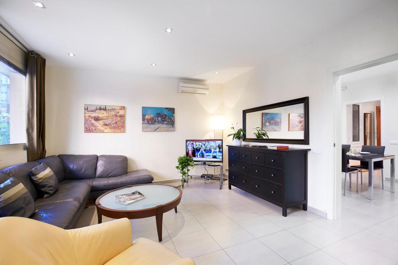 Apartamentos Calvet Barcelona Exterior foto
