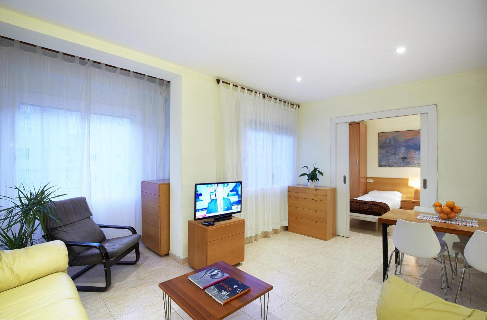 Apartamentos Calvet Barcelona Exterior foto